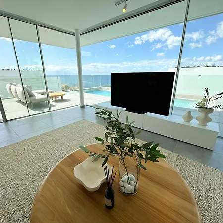 ヴィラ Jan With Heated Pool