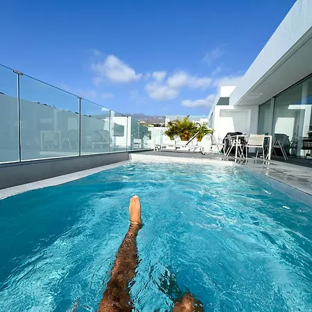 Jan With Heated Pool * アデヘ