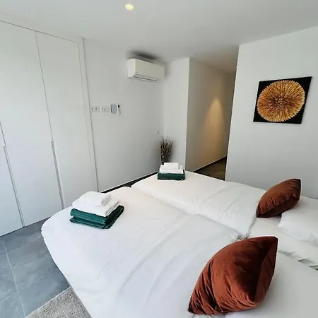 Jan With Heated Pool Villa *