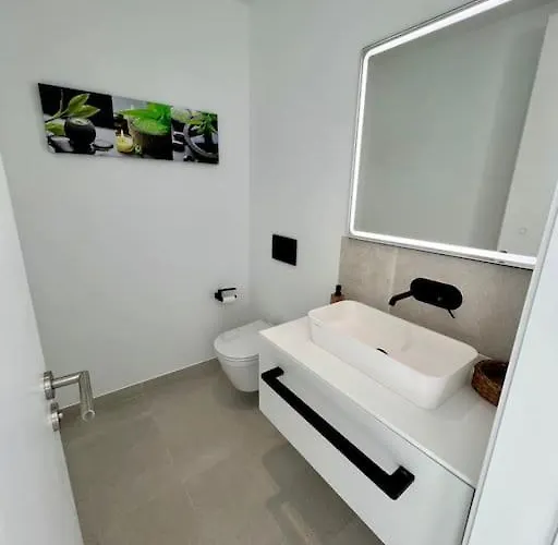 Jan With Heated Pool 别墅