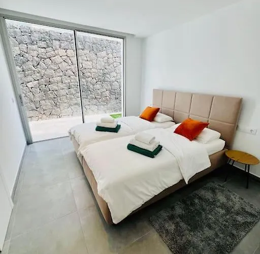 别墅 Jan With Heated Pool