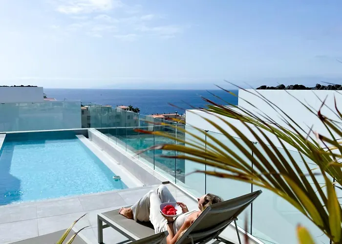 Jan With Heated Pool Costa Adeje (Tenerife)